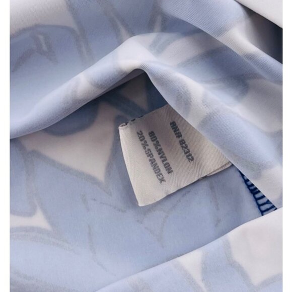 Aiyah Women's Floral Sleeveless Swing Dress Size Small Blue & White - Picture 3 of 5